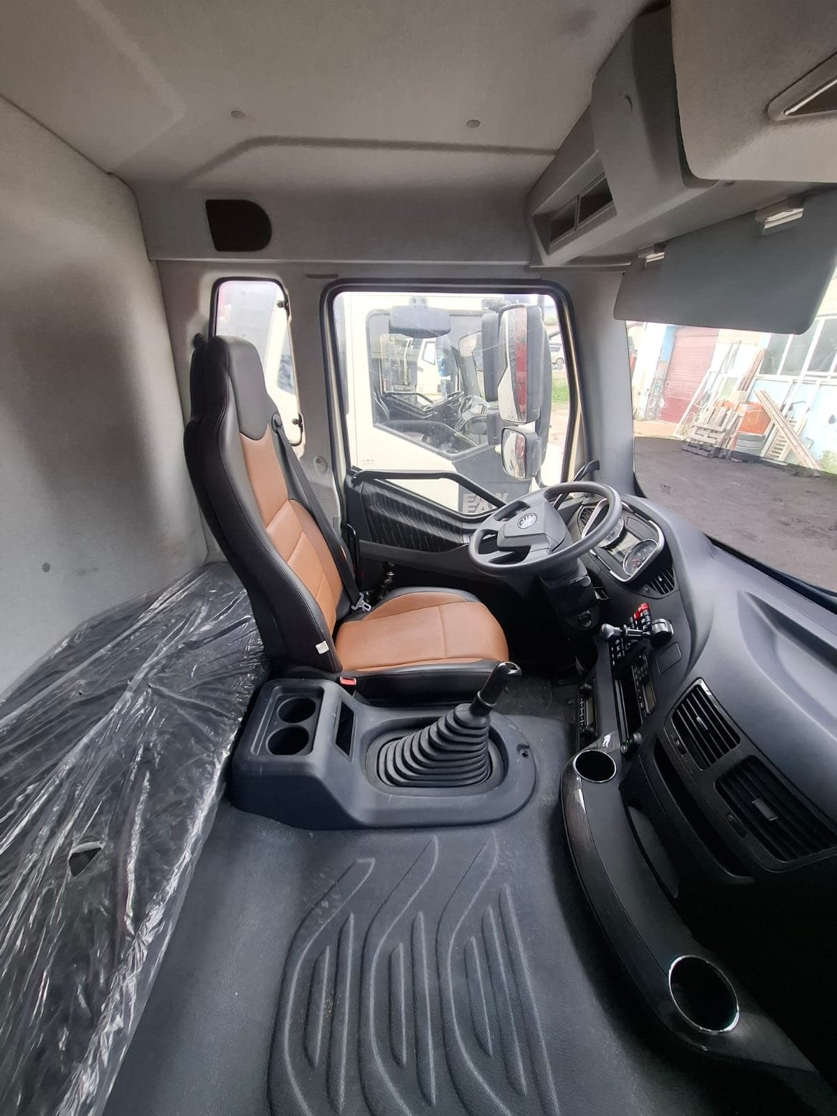 FAW J6* 6x4 Самосвал - 5