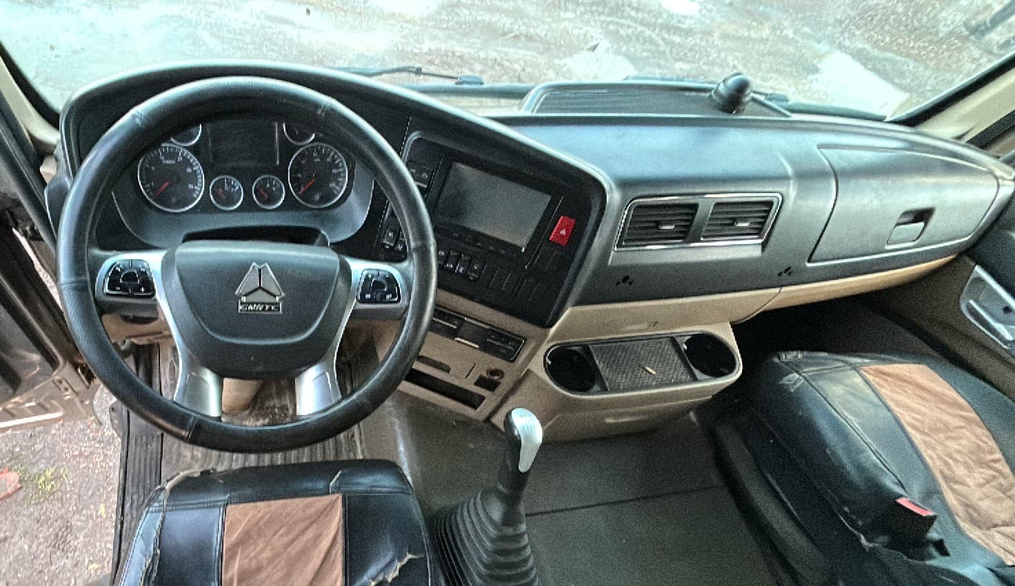 Howo T5G 6x4 Бортовой с КМУ - 5