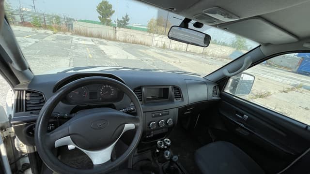 UAZ Profi - 5