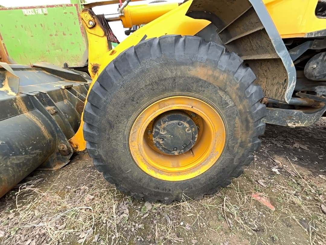 Beezone 956* Фронтальный погрузчик - 7