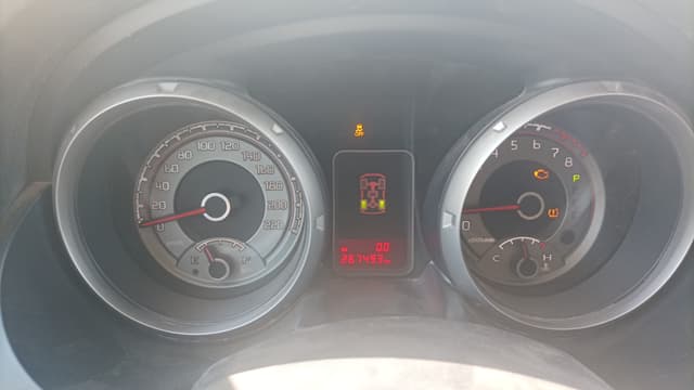 Mitsubishi Pajero - 7