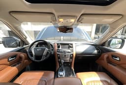 Infiniti QX80 - 5