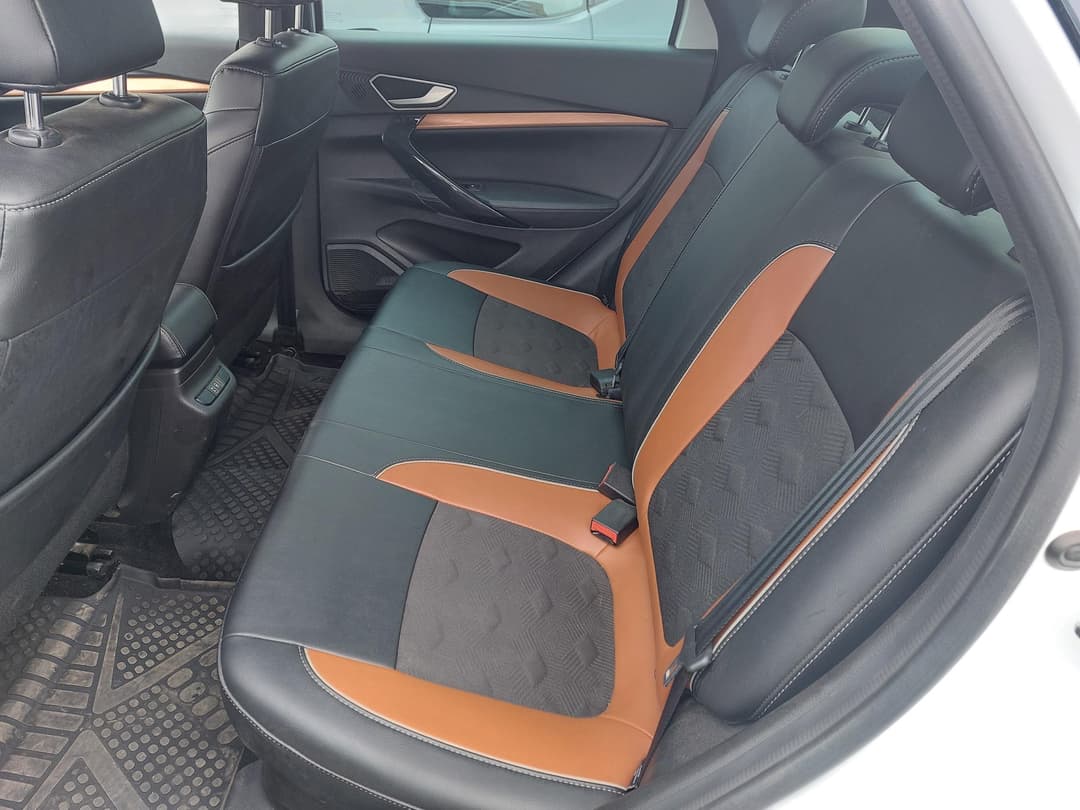 Lada Vesta Cross - 9