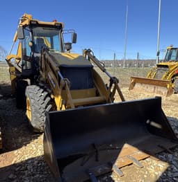 Builder BL30 Экскаватор-погрузчик - 2