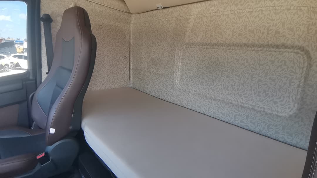 FAW CA 4250 6X4 Седельный тягач - 9