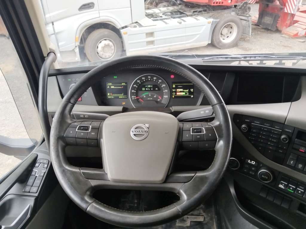 Volvo FH 6x2 Контейнеровоз - 5