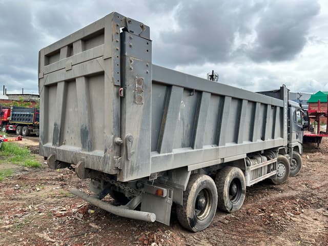 Shacman (Shaanxi) SX* 8x4 Самосвал - 3