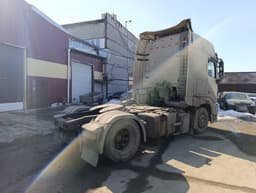 Dongfeng DFH 4x2 Седельный тягач - 3