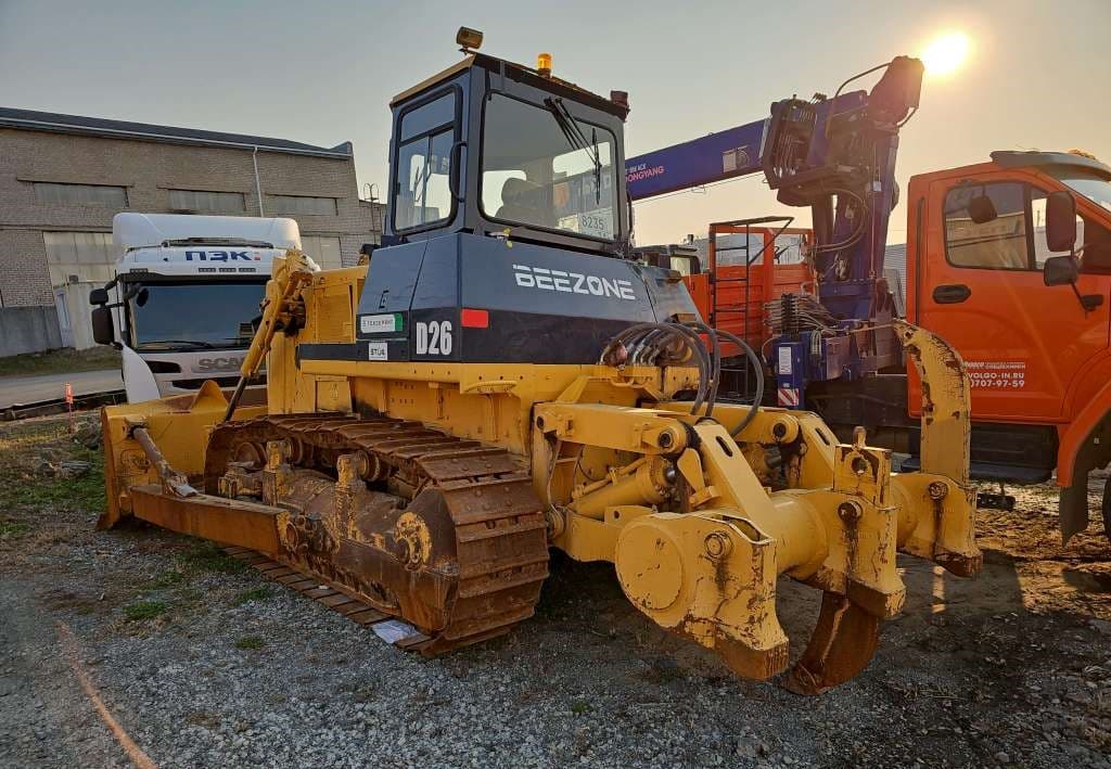 Beezone D26 Бульдозер - 4