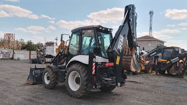 Trm B4X Экскаватор-погрузчик - 4