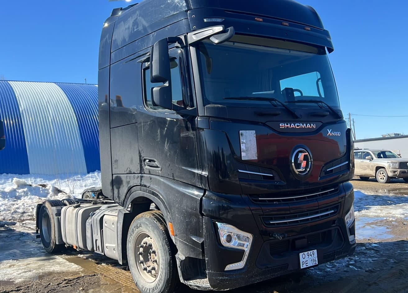 Shacman (Shaanxi) SX* 4x2 Седельный тягач - 2
