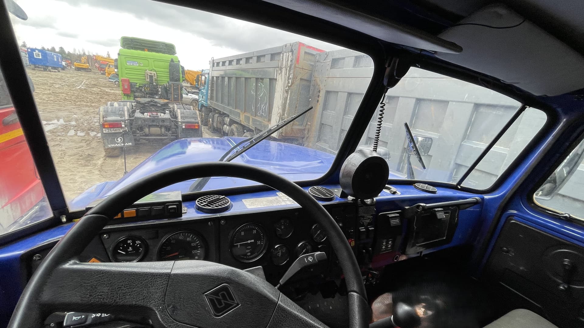 Гирд 5849* на шасси Ural NEXT 4320* 6x6 Передвижная мастерская с КМУ - 5
