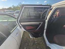 Geely Coolray - 7
