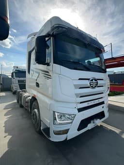 FAW CA 4250 6X4 Седельный тягач - 2