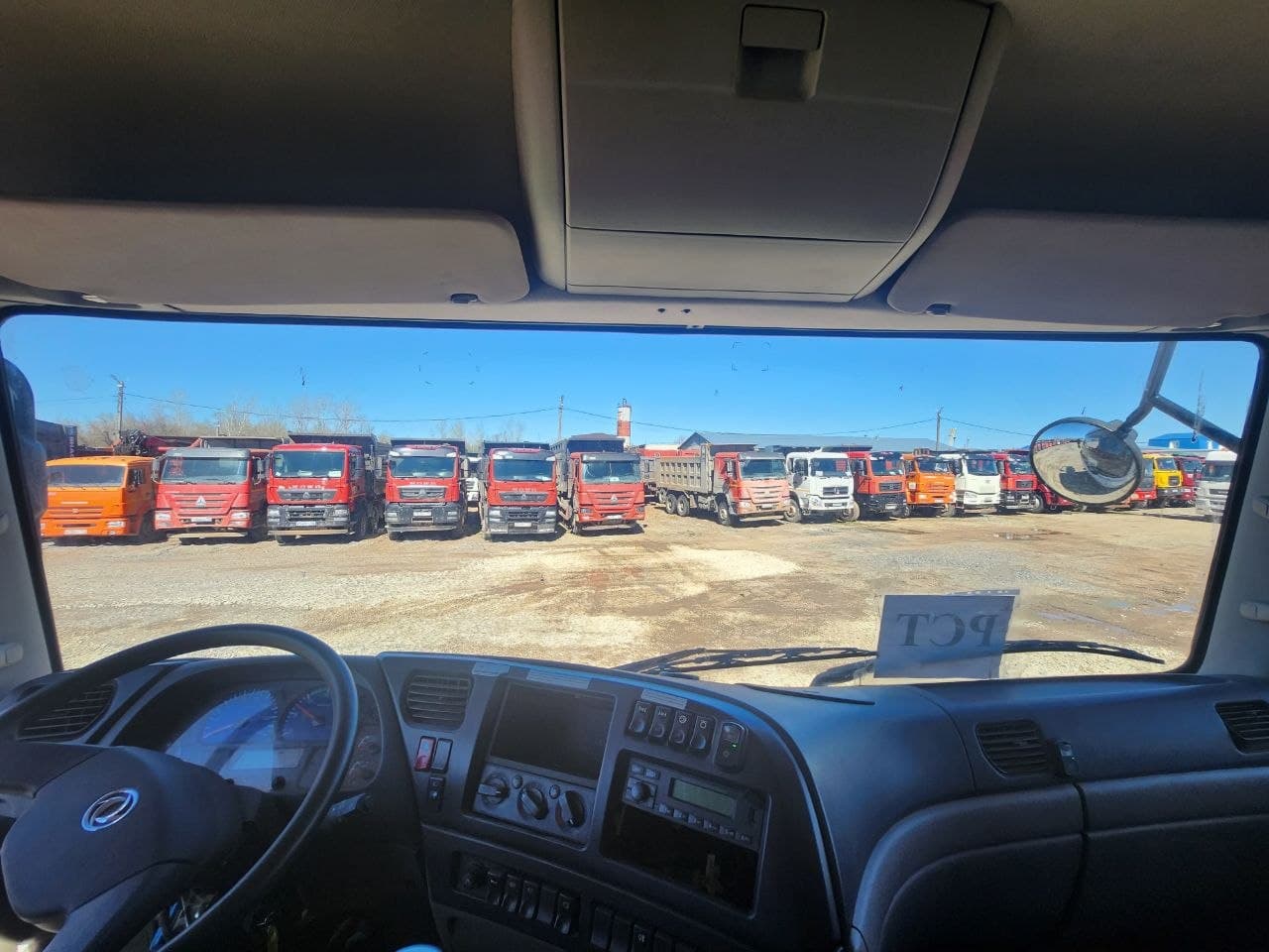 Dongfeng KC 8x4 Самосвал - 5
