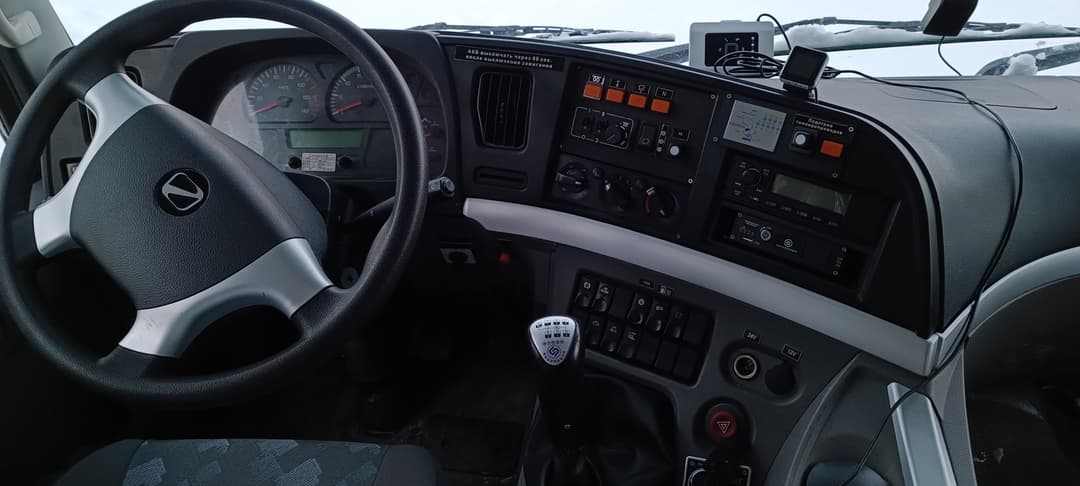 Хант 8051* на шасси ХАНТ 8x8 Агрегат цементировочный - 4