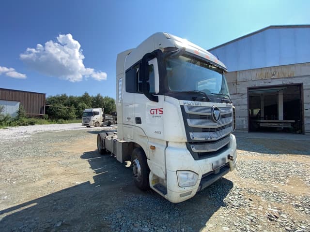 Foton AUMAN 4x2 Седельный тягач - 2