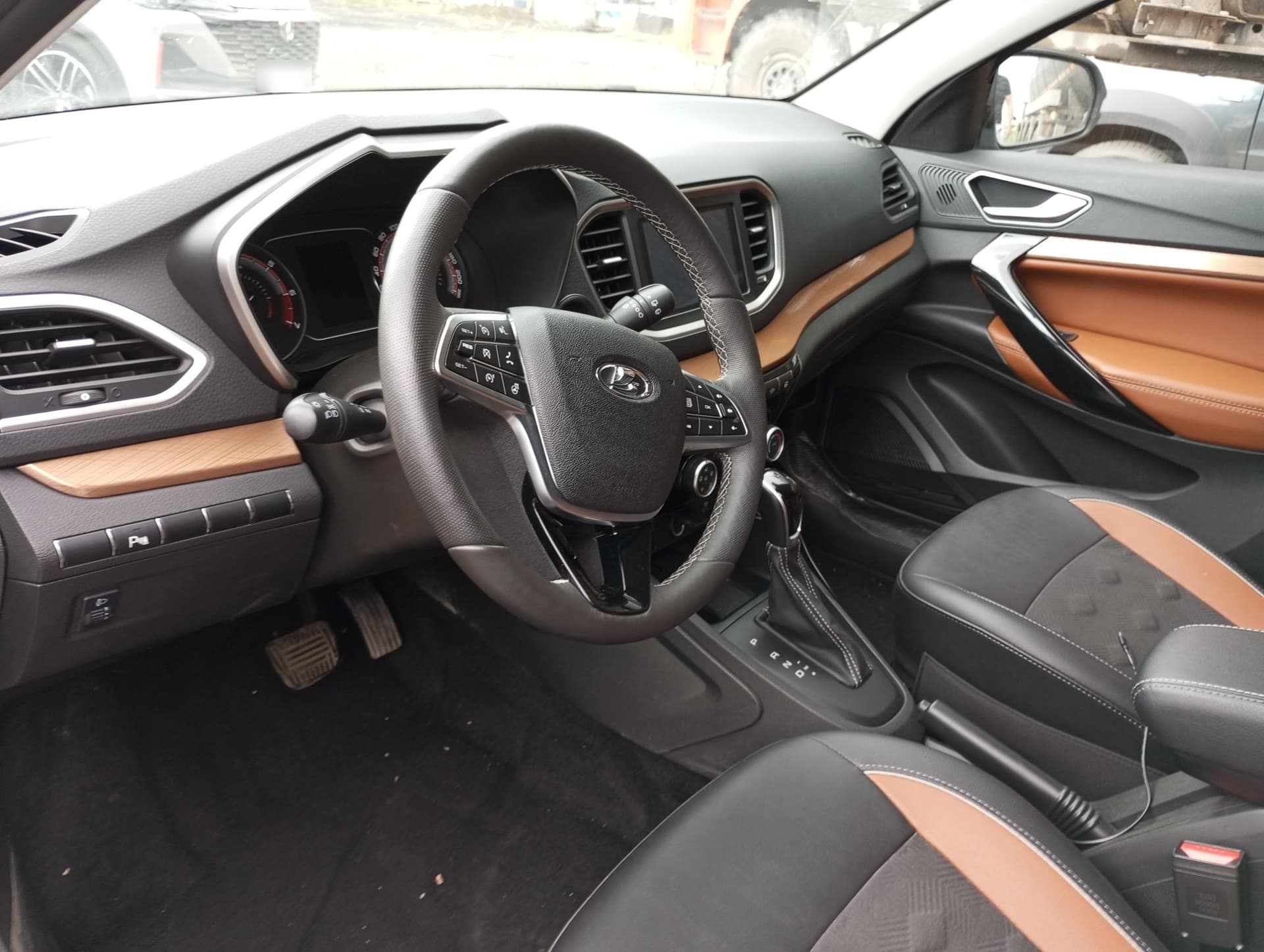 Lada Vesta SW Cross - 6