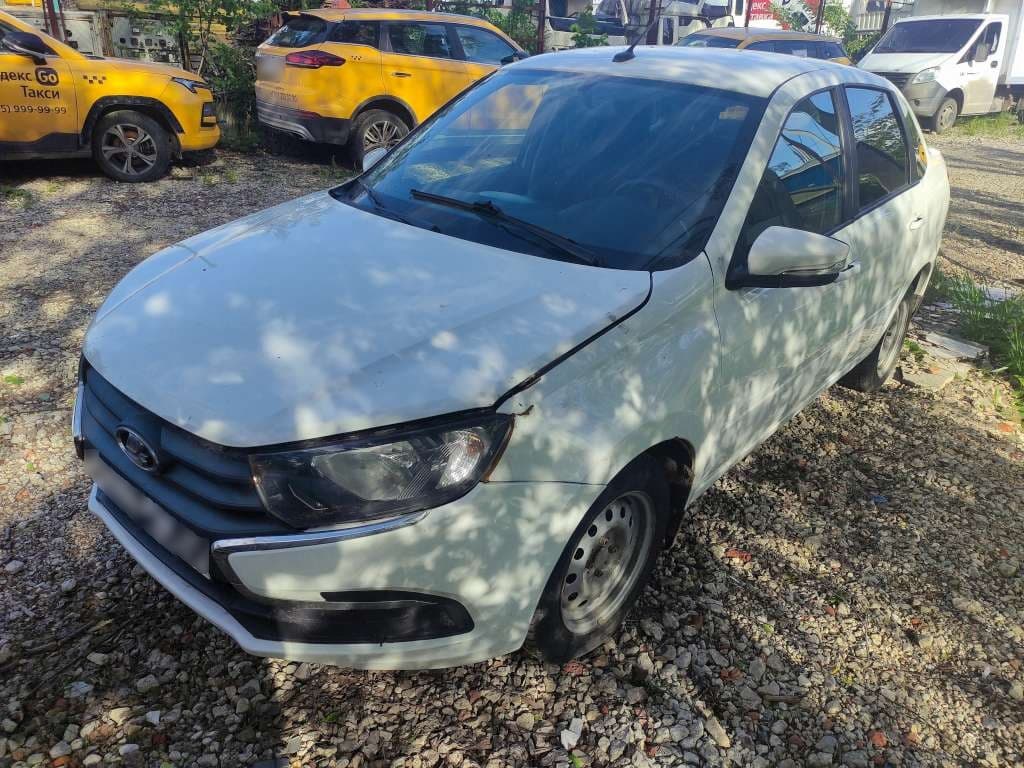 Lada Granta седан - 1