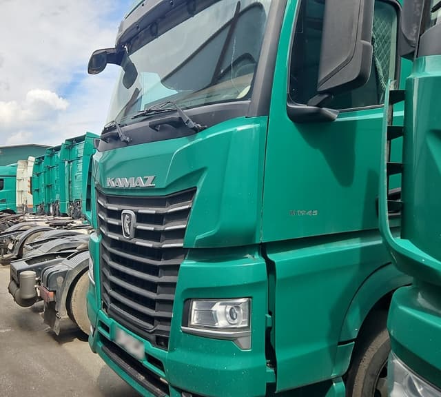 Камаз 54901 4x2 Седельный тягач - 1