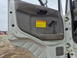 Dongfeng KC 8x4 Самосвал - 7