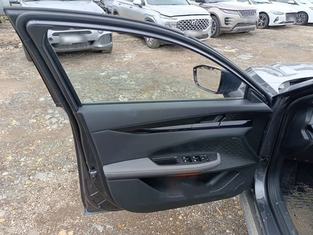 Changan UNI-V - 7