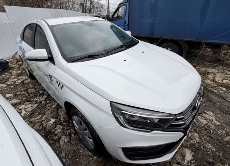 Lada Vesta седан - 2