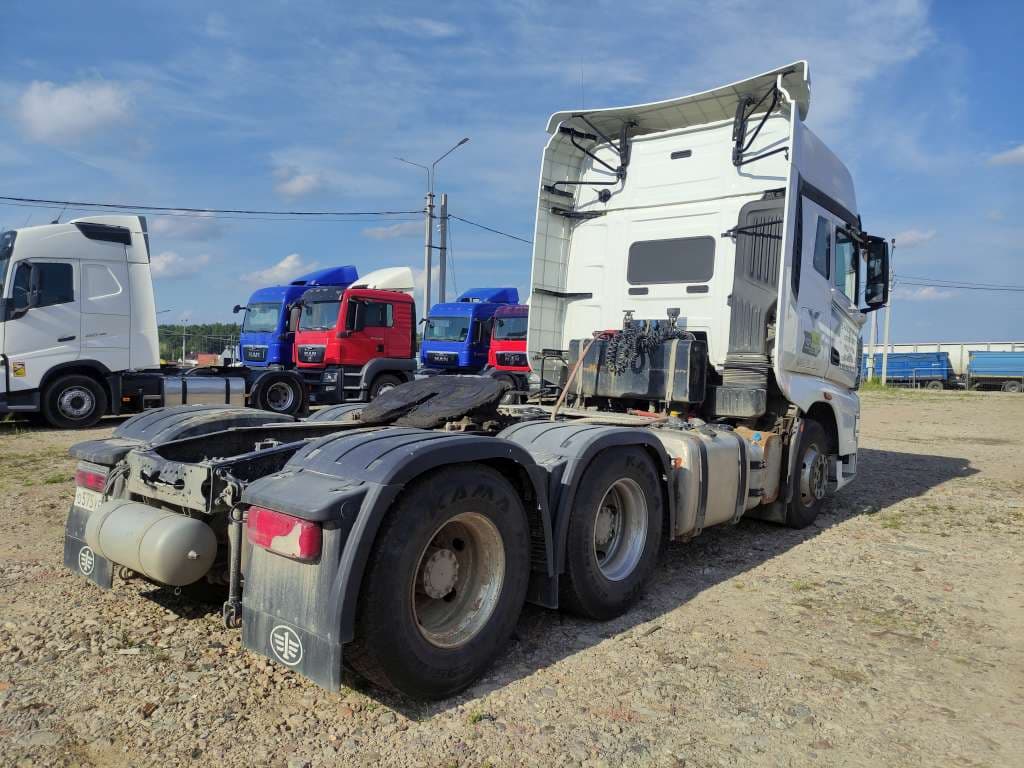 FAW CA 4250 6X4 Седельный тягач - 3