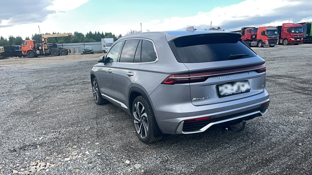 Geely Monjaro - 4