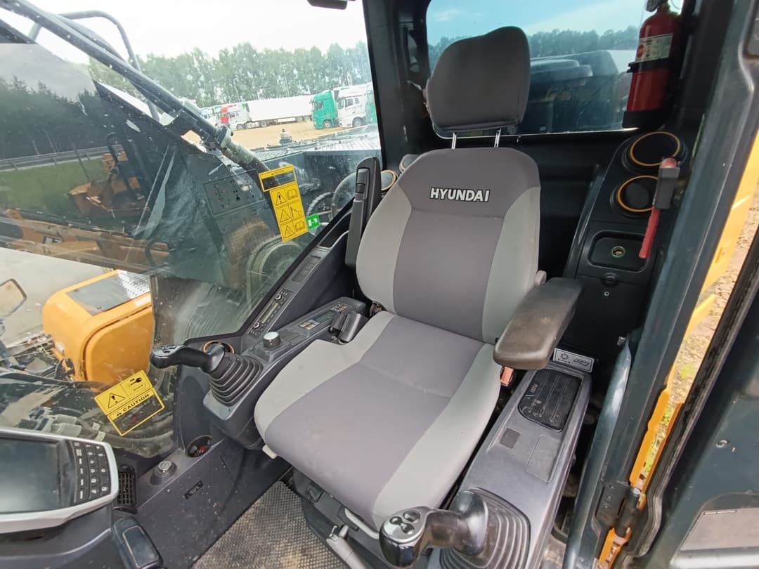 Hyundai HX300 Экскаватор - 5