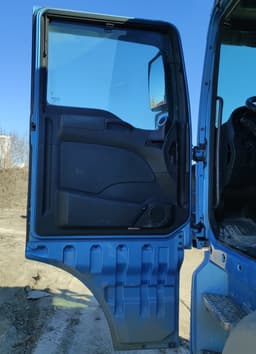 Sitrak C7H 4x2 Седельный тягач - 8