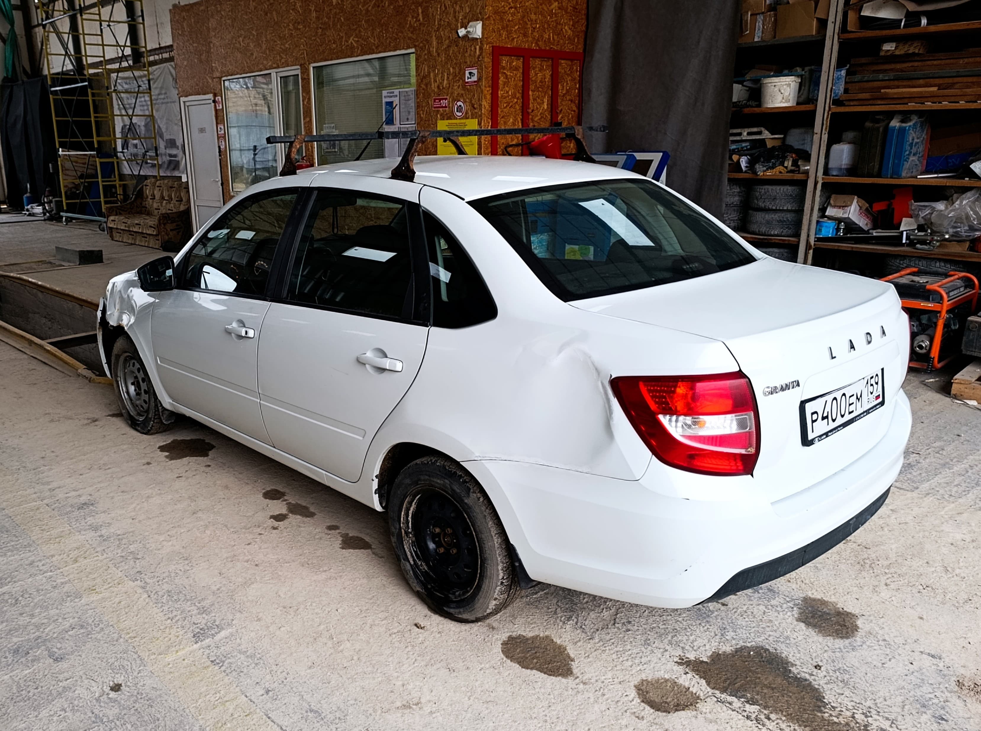 Lada Granta седан - 4