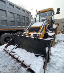 Rigor HD* Экскаватор-погрузчик - 1