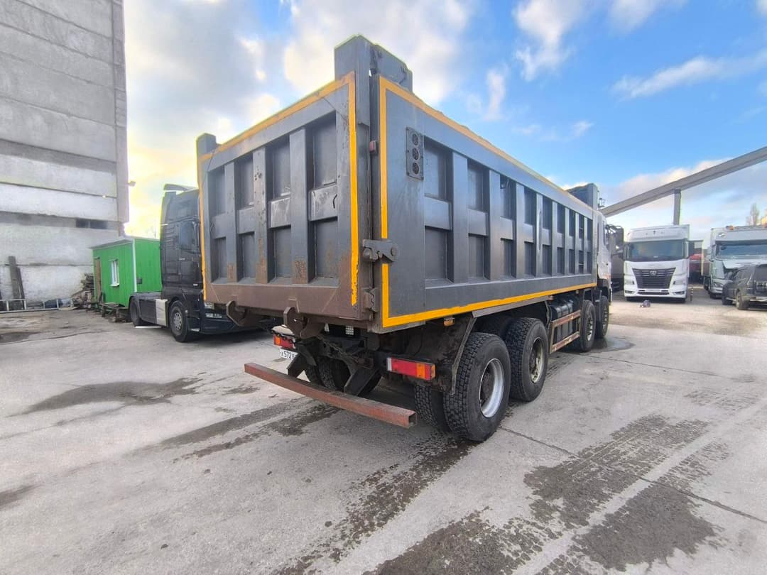 Dongfeng DFH 8x4 Самосвал - 3