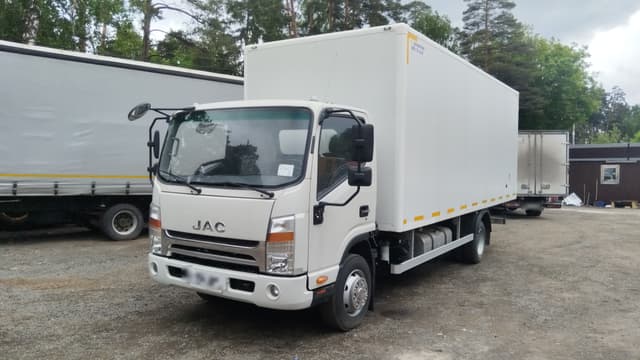 Меткомплекс JA11* на шасси JAC N90 4x2 Изотермический/рефрижератор - 1