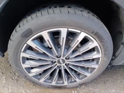 Geely Monjaro - 10