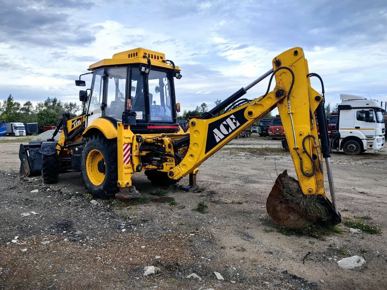 Ace TLB95 Экскаватор-погрузчик - 4