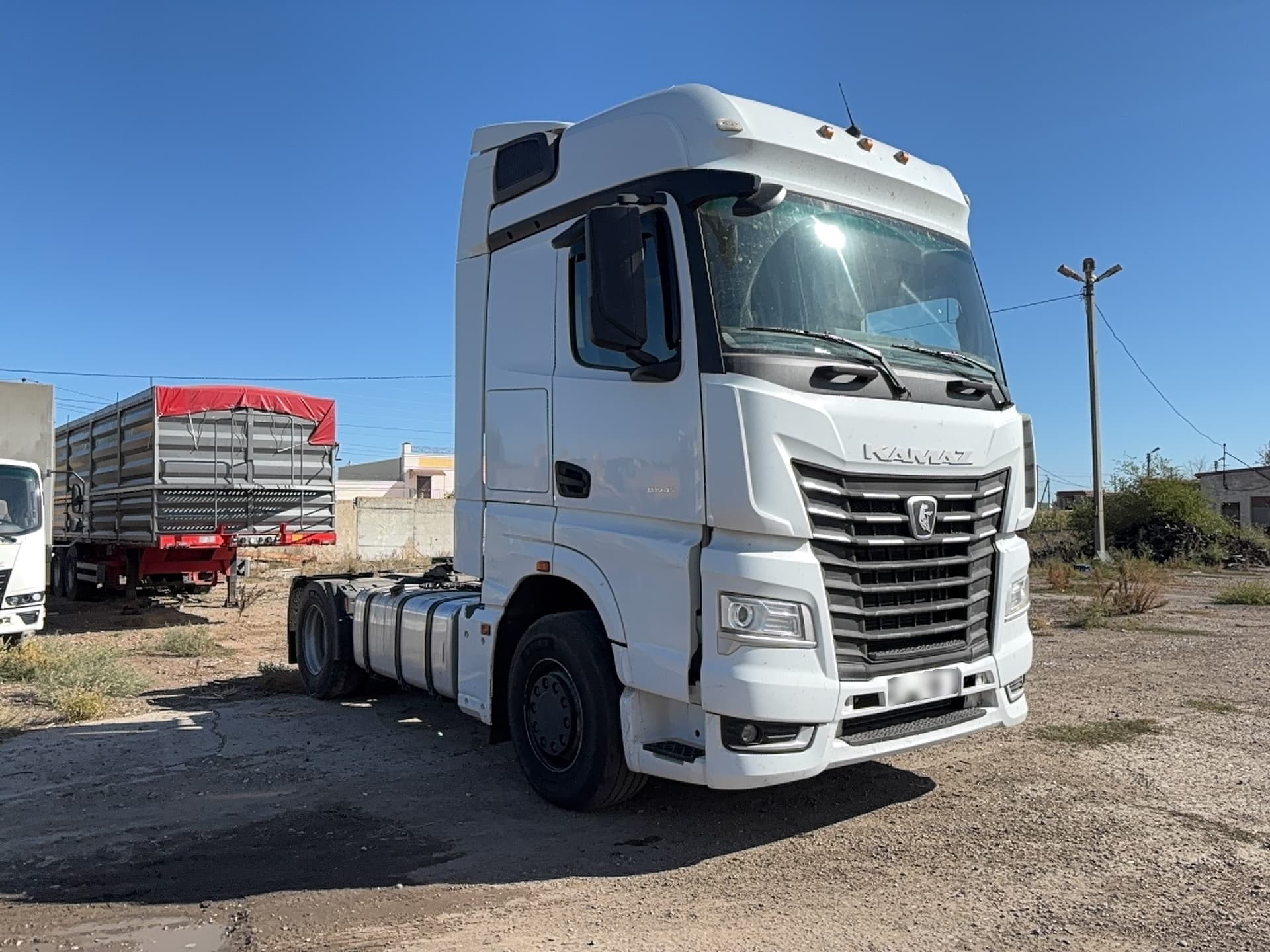 Камаз 54901 4x2 Седельный тягач - 2