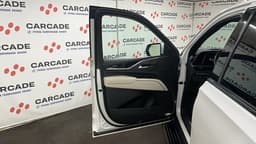 Cadillac Escalade - 8