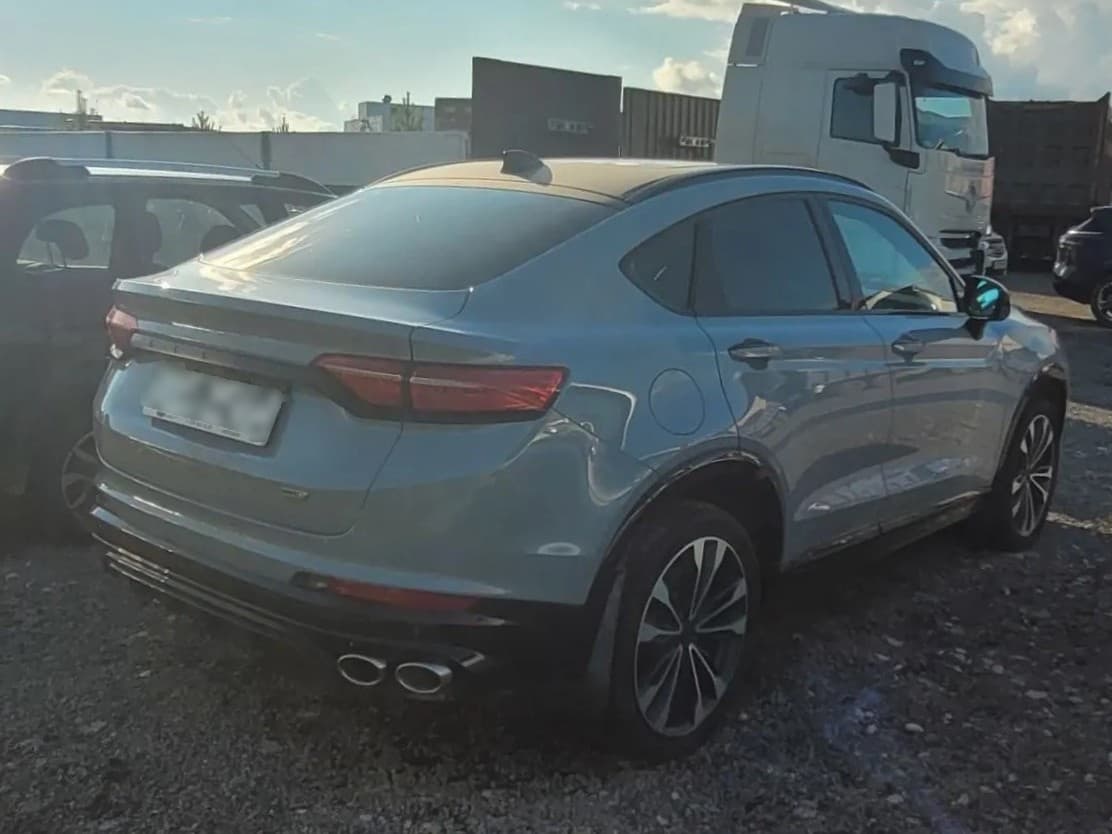 Geely Tugella - 3
