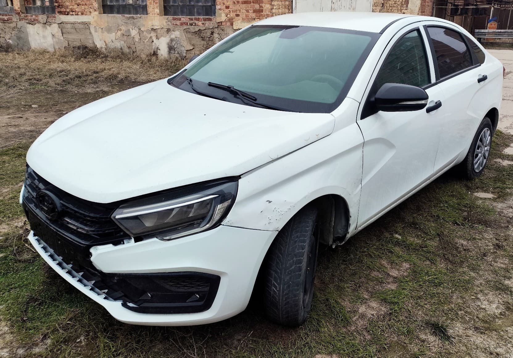 Lada Vesta седан - 1
