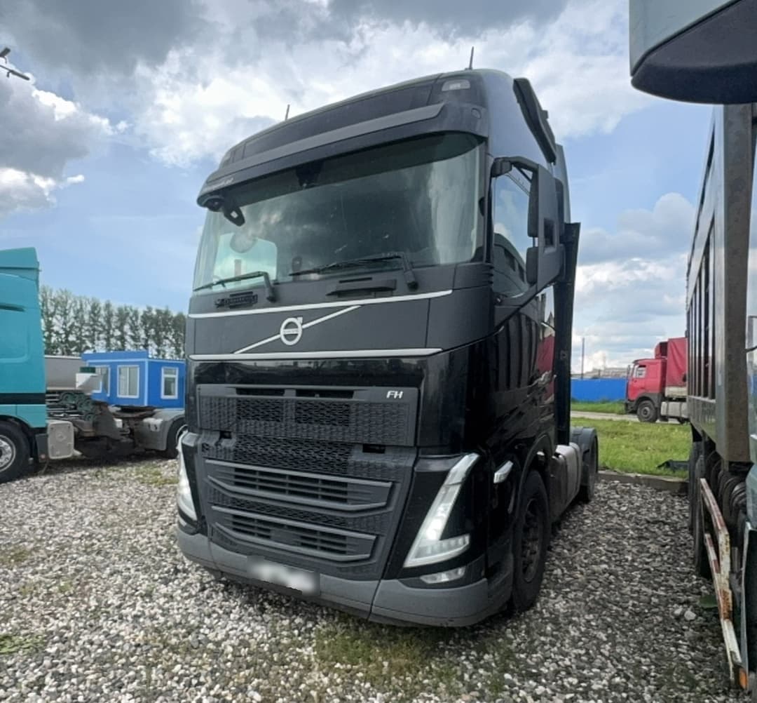 Volvo FH 4x2 Седельный тягач - 1