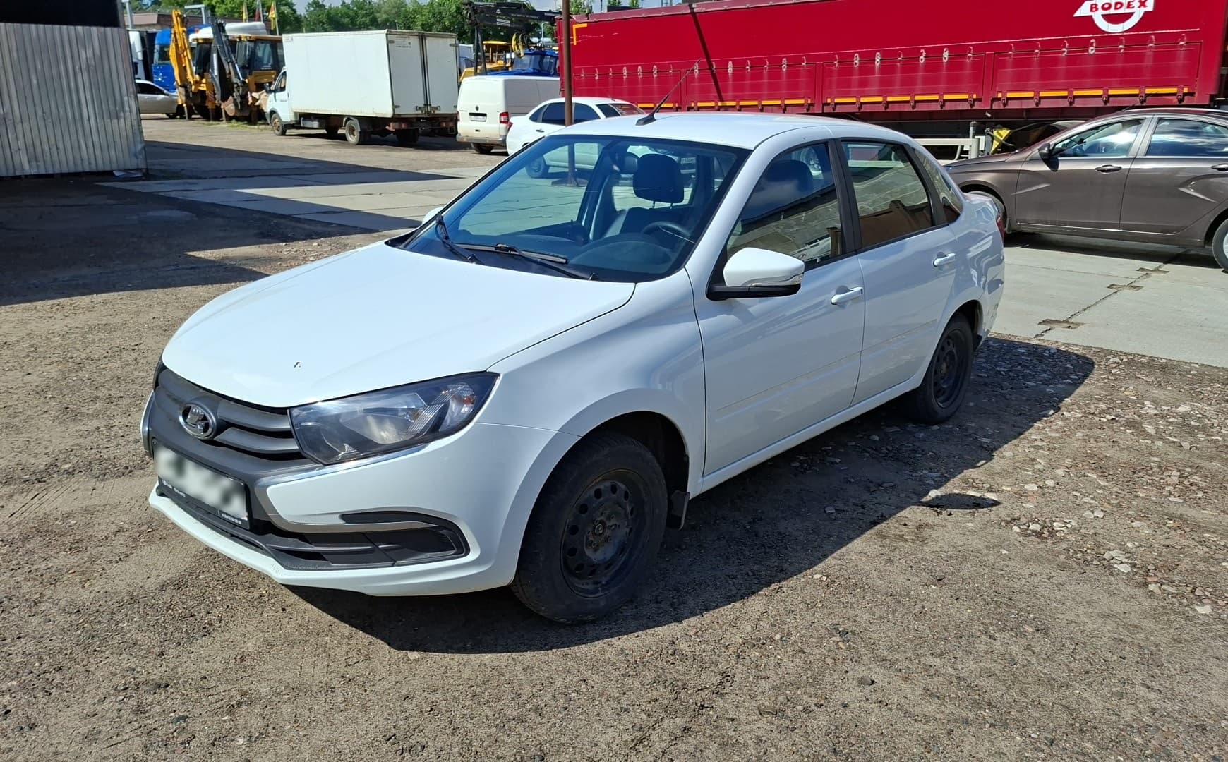 Lada Granta седан - 1