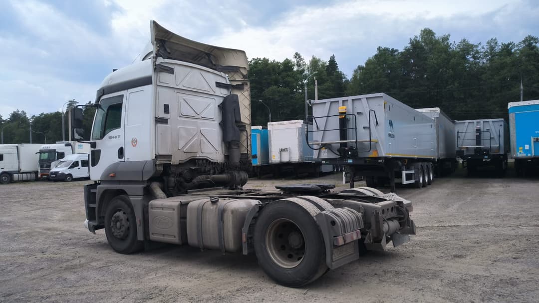 Ford Cargo 4x2 Седельный тягач - 4