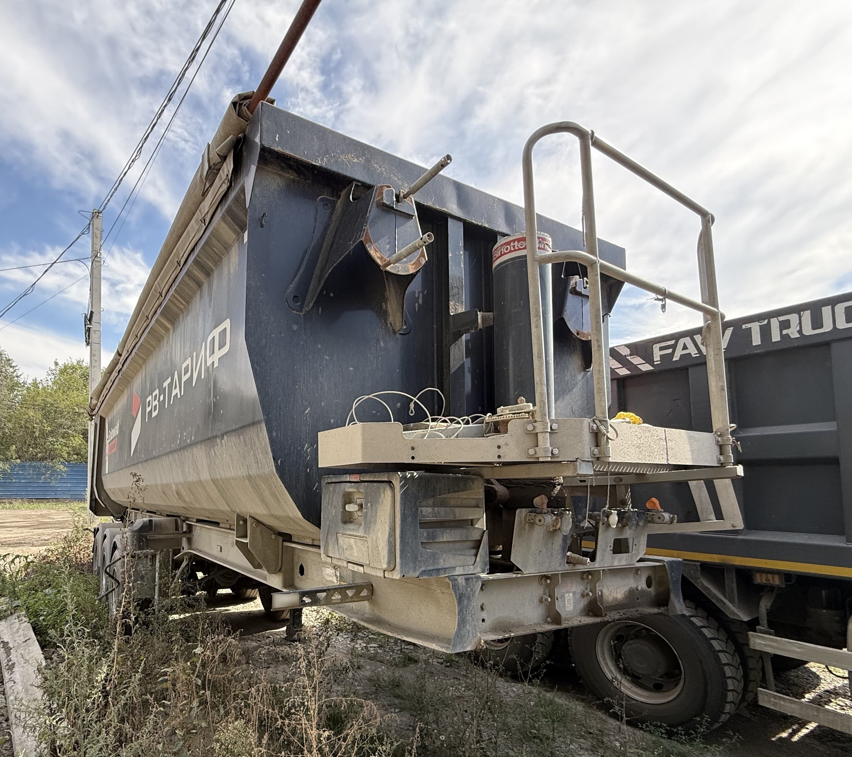 Grunwald 9453 Полуприцеп самосвальный - 2