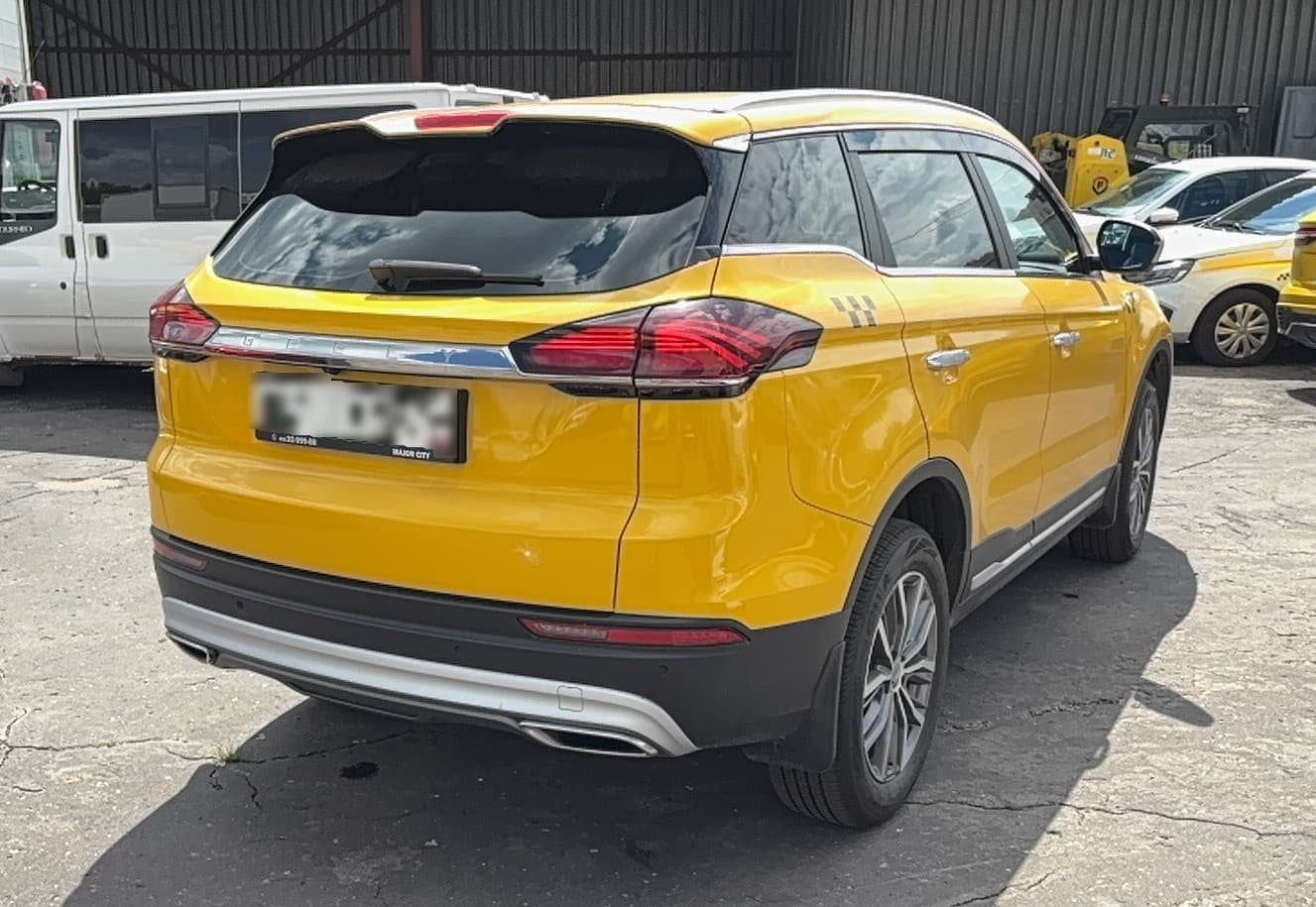 Geely Atlas Pro - 3