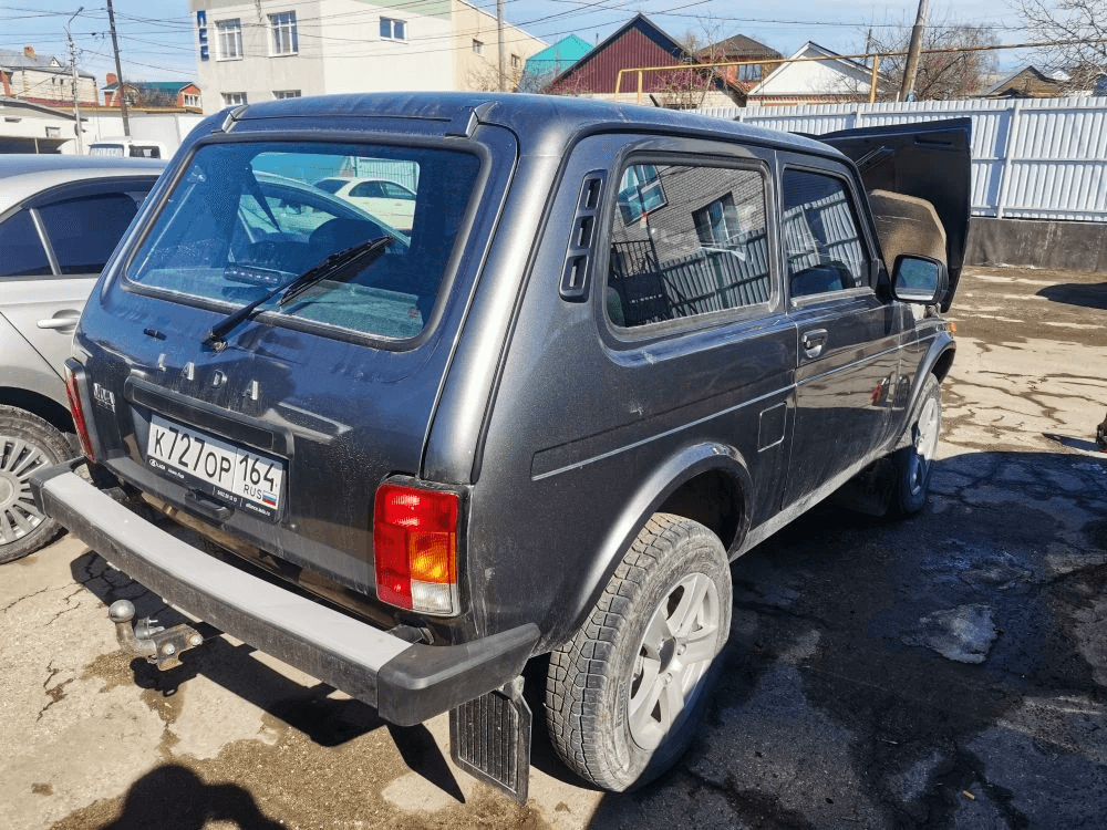 Lada Niva Legend 3 дв - 3