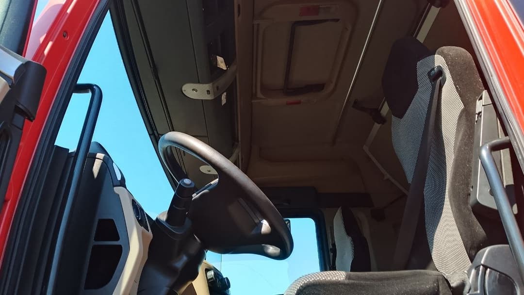 MAN TGX 6x2-2 Седельный тягач - 6