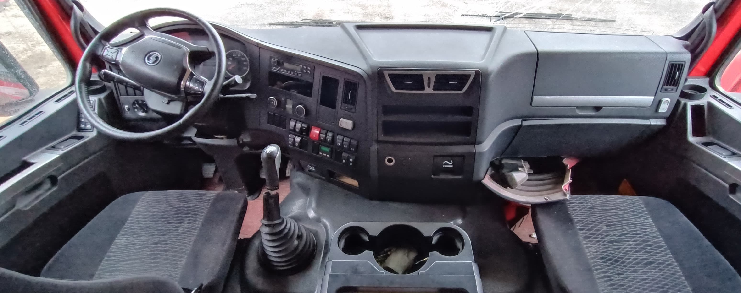 Shacman (Shaanxi) SX* 6x6 Самосвал - 4