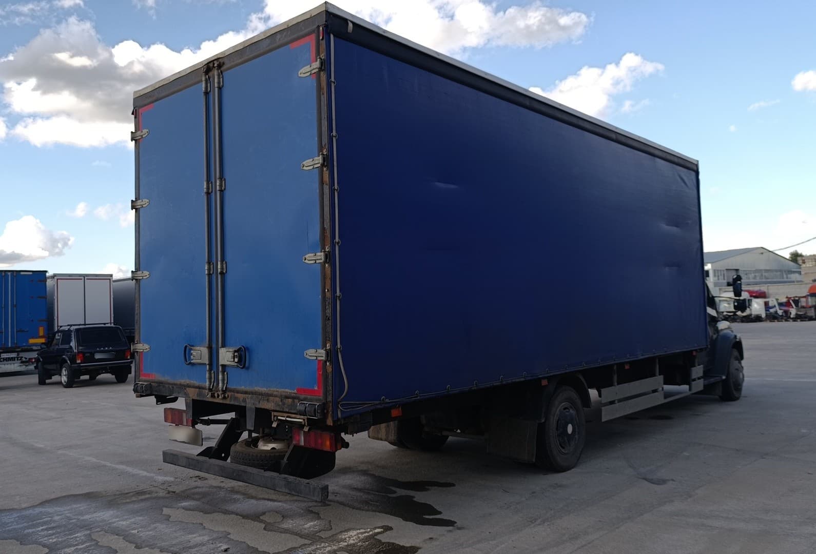 Новый Завод 3010* на шасси GAZ GAZON NEXT 4x2 Бортовой (Евроборт) - 3